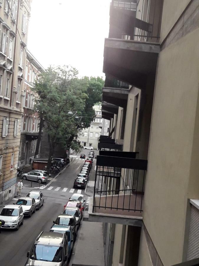 Happy Holidays Welcome Trieste Exterior foto