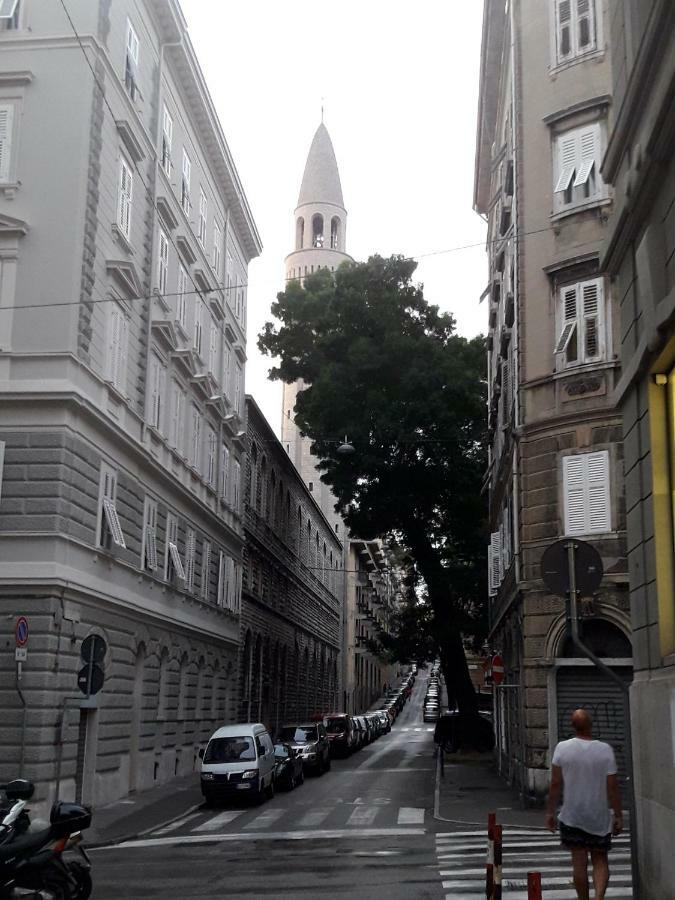 Happy Holidays Welcome Trieste Exterior foto